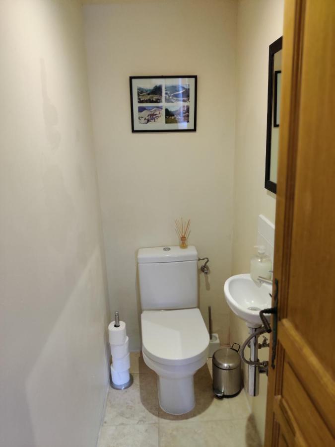 Spacious Ski Chalet In Traditional French Village, Sleeps 8, Four Star With Fibre Broadband Abondance Exteriér fotografie
